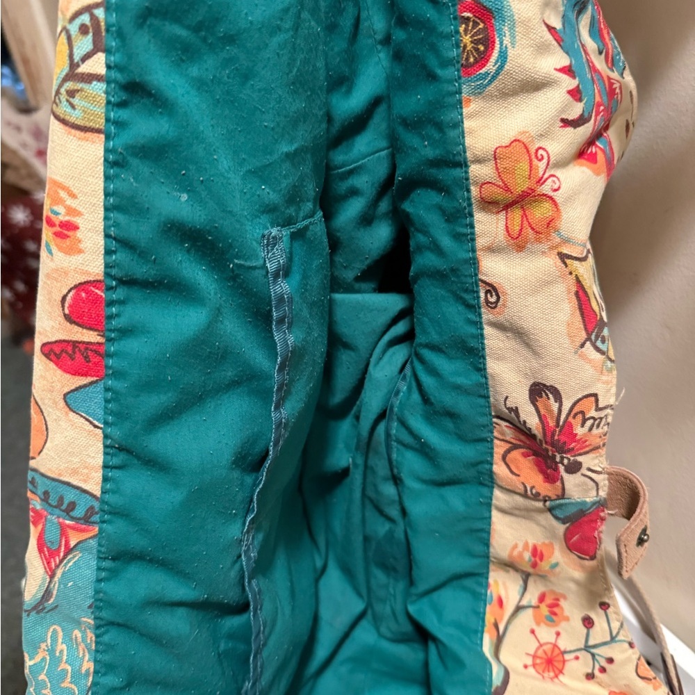 Lucky Brand Large Canvas Floral Bird Butterfly Hobo Bag - Picture 7 of 12